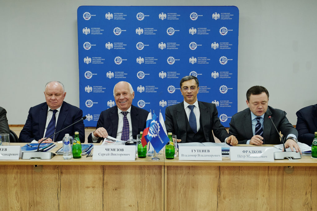 РОССИЙСКАЯ ЭКОНОМИКА ПОКАЗАЛА УСТОЙЧИВОСТЬ БЛАГОДАРЯ РЕШЕНИЯМ ПРЕЗИДЕНТА И ТРУДОВЫМ ПОДВИГАМ  НАШИХ КОЛЛЕКТИВОВ