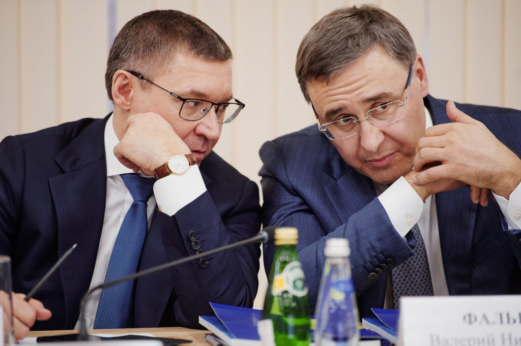 РОССИЙСКАЯ ЭКОНОМИКА ПОКАЗАЛА УСТОЙЧИВОСТЬ БЛАГОДАРЯ РЕШЕНИЯМ ПРЕЗИДЕНТА И ТРУДОВЫМ ПОДВИГАМ  НАШИХ КОЛЛЕКТИВОВ