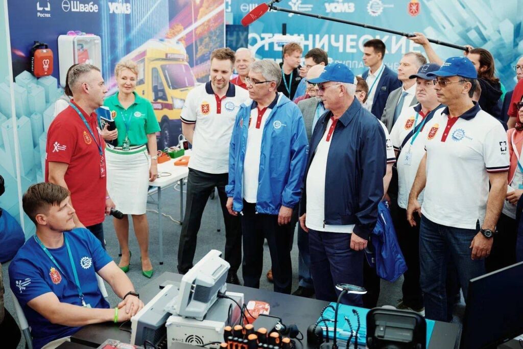 В ТУЛЕ СТАРТОВАЛ XIII МЕЖДУНАРОДНЫЙ МОЛОДЁЖНЫЙ ПРОМЫШЛЕННЫЙ ФОРУМ "ИНЖЕНЕРЫ БУДУЩЕГО"