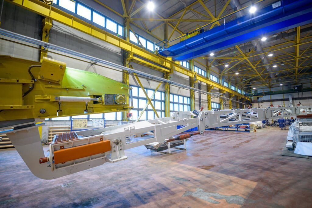 Министр промышленности Кузбасса высоко оценил потенциал завода «Сибэлектро» для технологического суверенитета региона