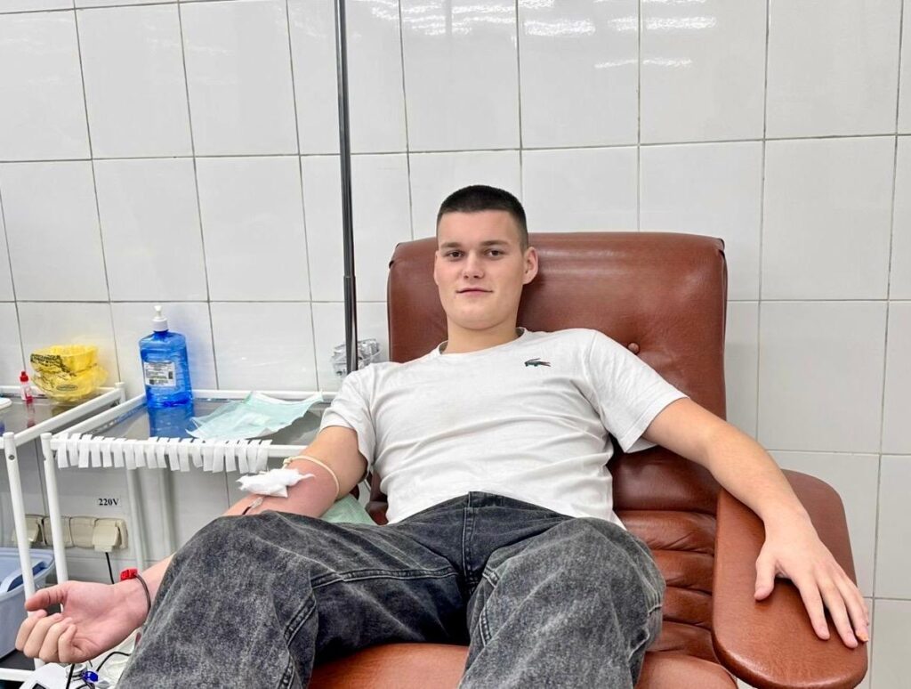 Студенты Кемеровского аграрного техникума им. Г.П. Левина приняли участие в акции «Кровь во имя жизни».