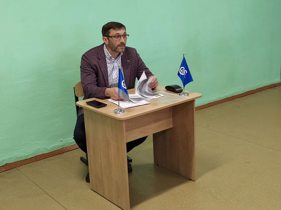 Урок парламентаризма для школьников организовало Кемеровское отделение СоюзМаш России
