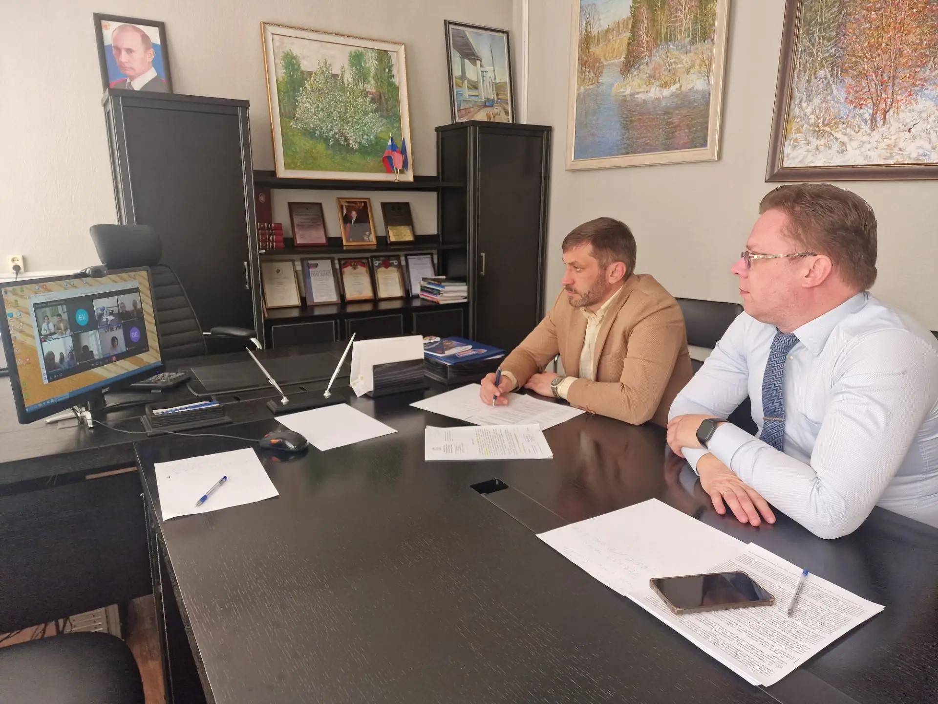 Кемеровское отделение СоюзМаш России организовало крупное совещание с муниципальными образованиями и промышленными предприятиями Кузбасса.